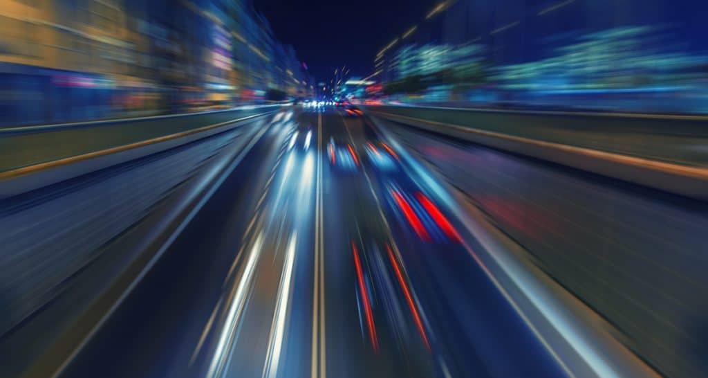 O que aconteceria com o corpo humano se conseguíssemos viajar à velocidade da luz?