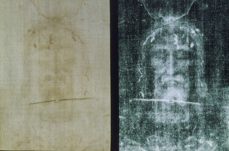 🔍 O Santo Sudário de Turim: Uma Escultura Medieval? Estudo Revela Novas Evidências